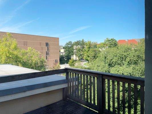 Balkon im Sommer.JPG