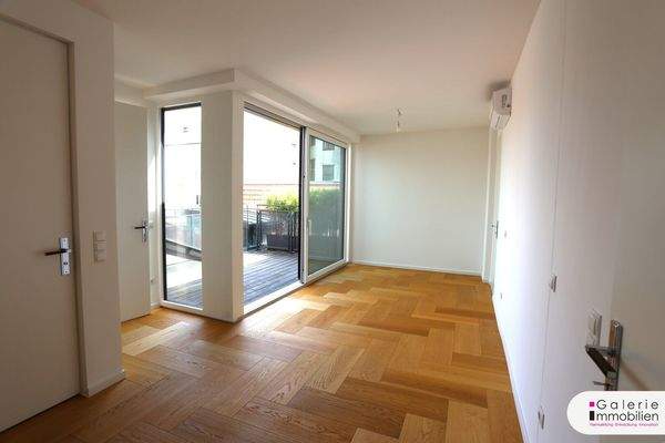 master-bedroom 2. DG