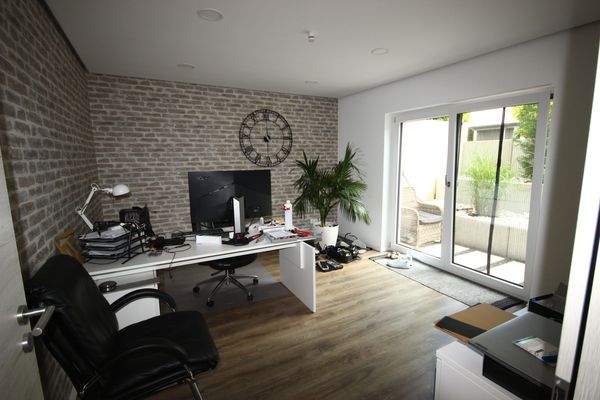 UG Arbeitszimmer 1.JPG