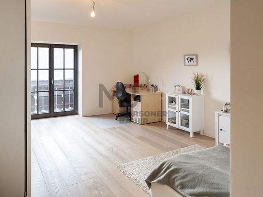 Schlafzimmer im Obergeschoss - stanza da letto al piano superiore