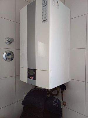 Etagenheizung  (2025)