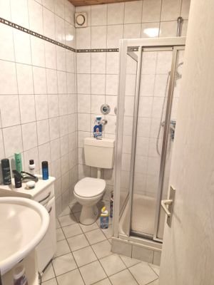 Bad mit Dusche
