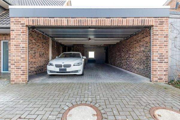 Doppelgarage