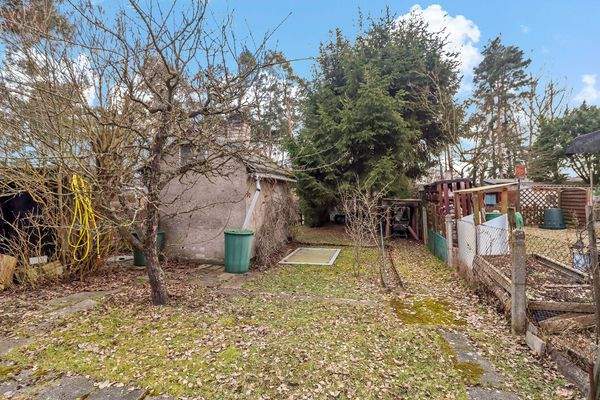 Schuppen 2. Grundstück