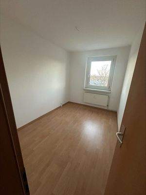 Helles leeres Zimmer