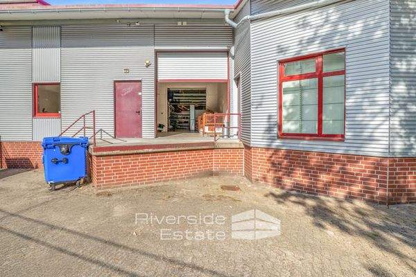 Anlieferungsrampe Fachmarkt