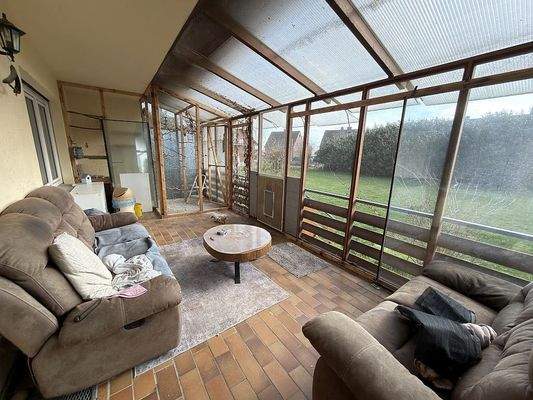 Überdachte Südterrasse