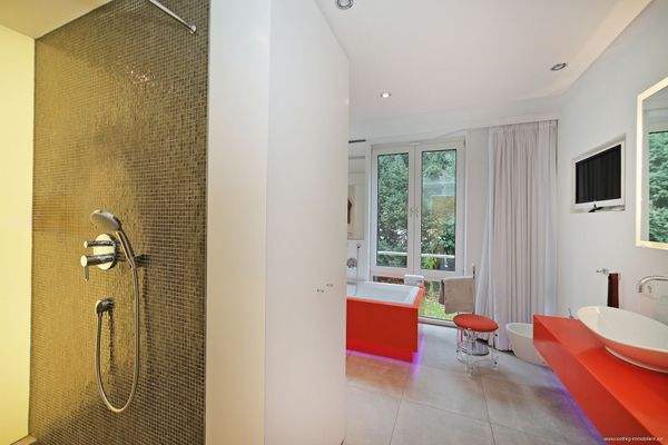 Luxuriöses Badezimmer