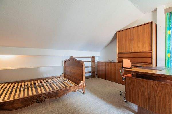 Kinder-/Gästezimmer