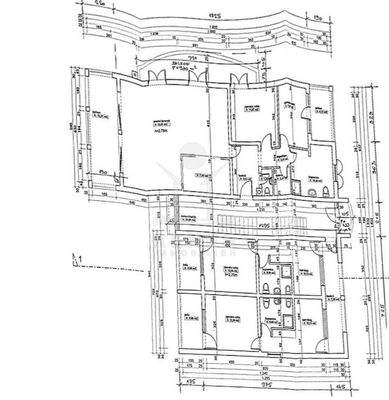 Drei Wohnungen im ersten Obergeschoss
