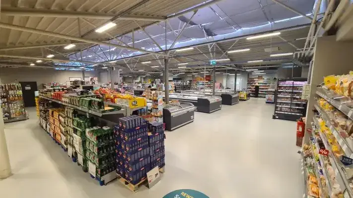 Verkaufsfläche 7.webp