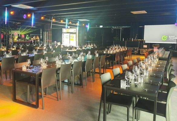 2 Betriebsfeier mit Elbblick.jpg