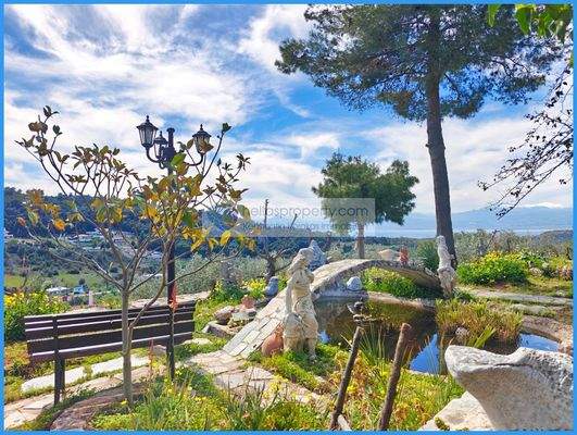 06a239671edc4dee9f3d3978c23f1e9b-original