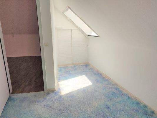 B51-53 - 4.OG li -Kind.jpg