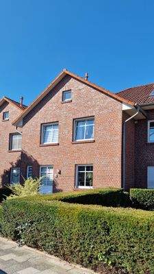 V1625 Straßenansicht