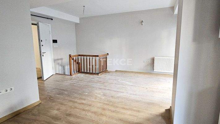 Duplex Apartment Close to the Bağdat Street in Kadıköy