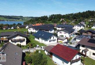 Doppelhaushälfte mit Seeblick