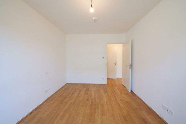 Schlafzimmer 2 Bild 2