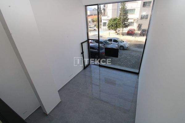 Shop in the Girne Center with High Rental Income