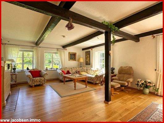 WE 1 Erdgeschoss links Wohnzimmer 