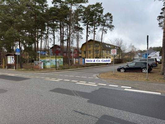 Zufahrt zum Wohngebiet