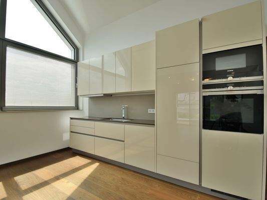 Schicke Einbauküche im Mietpreis enthalten!