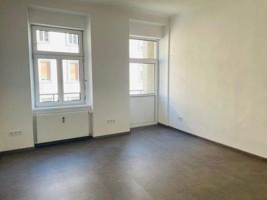 PHOTO-2025-04-09-12-45-02 (5).jpg