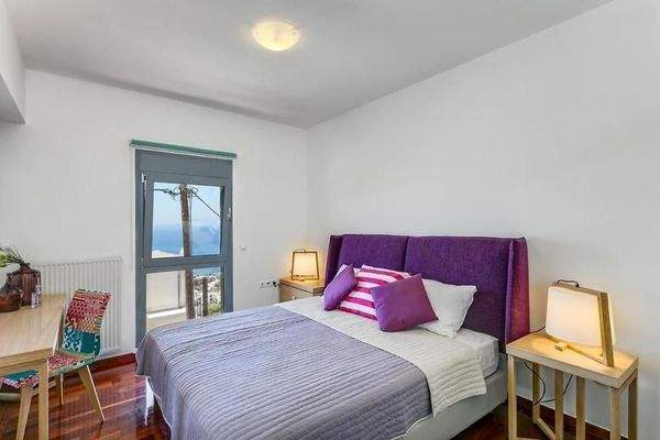 Kreta, Profitis Ilias: Zwei großzügige Villen mit erhöhtem Meerblick zu verkaufen