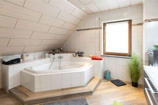 Realis_schwarzenberg_75-d98cc3