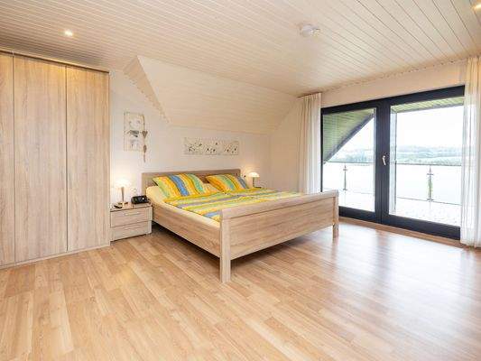 Schlafzimmer OG