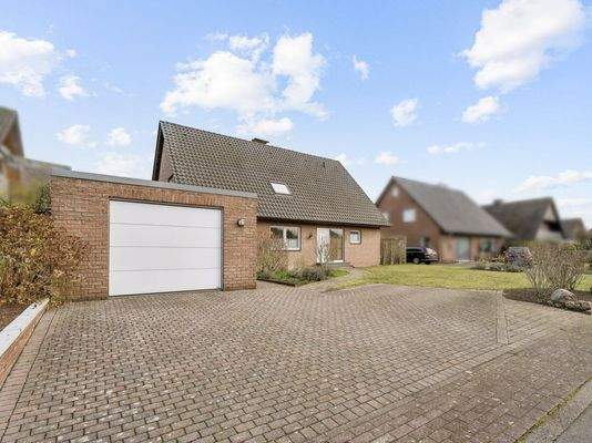 Vorderansicht Garage