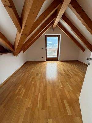 Attikawohnung-Brixen-Bressanone-Penthouse-Hobby-Plose-Skiegebiet-Sciare-Stadt-Città