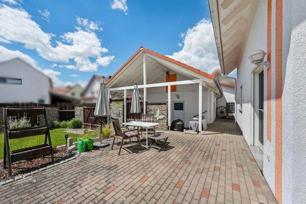 EH | Terrasse | Carport