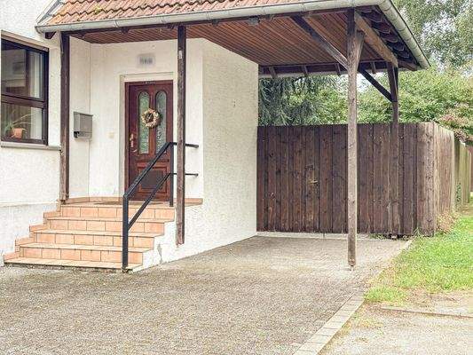 Haustür Carport