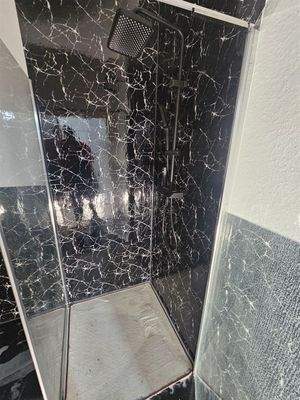 Dusche - renovierte Wohnung 