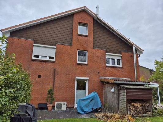 Hausansicht seitlich.jpg