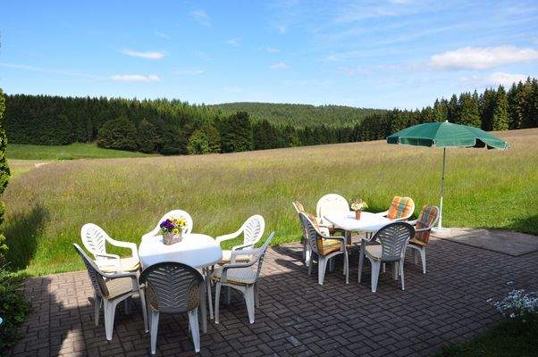 36 Terrasse vom Frühstücksraum.JPG