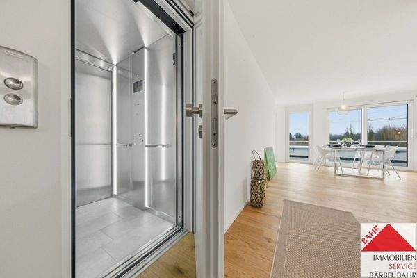 Aufzug direkt in die Wohnung