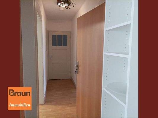 2,5-Zimmer-Mietwohnung, VS-V, Flur, BI-170-26