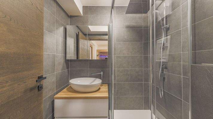 KITZIMMO-Luxuschalet in Toplage kaufen - Immobilien Kirchberg Tirol.