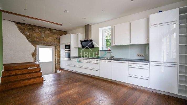 Wohnhaus: Küchenbereich EG