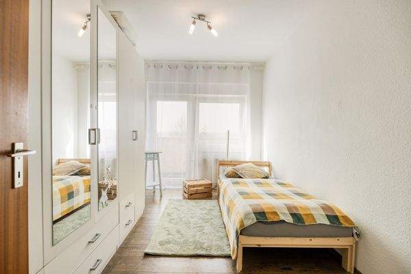 Kinderzimmer mit Balkon