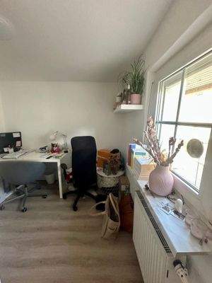 Vorderhaus Büro 1.OG.