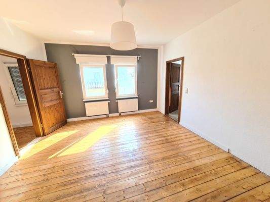 Zimmer 1 DG (vor Vermietung)