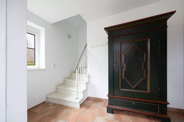 Treppe ins Obergeschoss