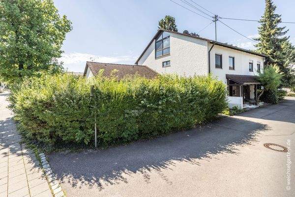 Gepflegte Doppelhaushälfte