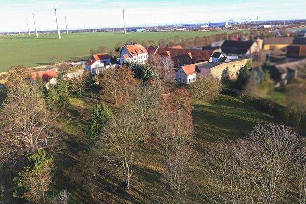 Parkähnliches Grundstück