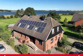 Drohnenfoto Straßenseite