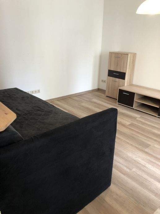 Schöne 1 Raum Wohnung mit Einbauküche Bad mit Dusche, Wohnung teilmöbliert zu vermieten ab 07.2026 - Photo 2