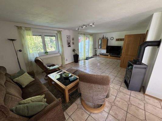 Wohnzimmer mit Schwedenofen